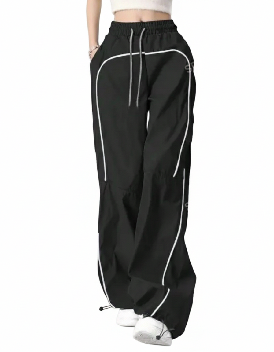 High-Contrast Wide-Leg Urban Trousers